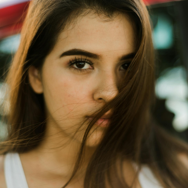 You are currently viewing How to Prevent Split Ends and Keep Your Hair Looking Fresh